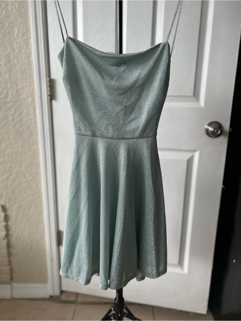 Windsor Shimmery Mint Green Spaghetti Strap Party Dress (EUC)
